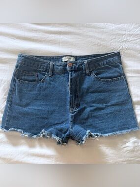 Forever 21 Dark Blue Frayed-Hem Denim Shorts